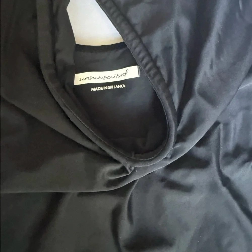 Black Women's One-Piece Swimsuit with Front Keyhole - Picture 3 of 4
